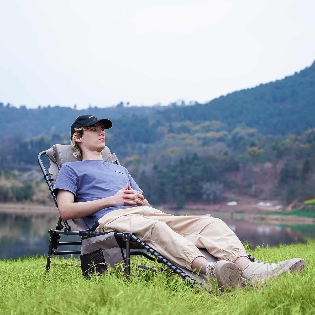 Folding Chaise Lounge Chairs
