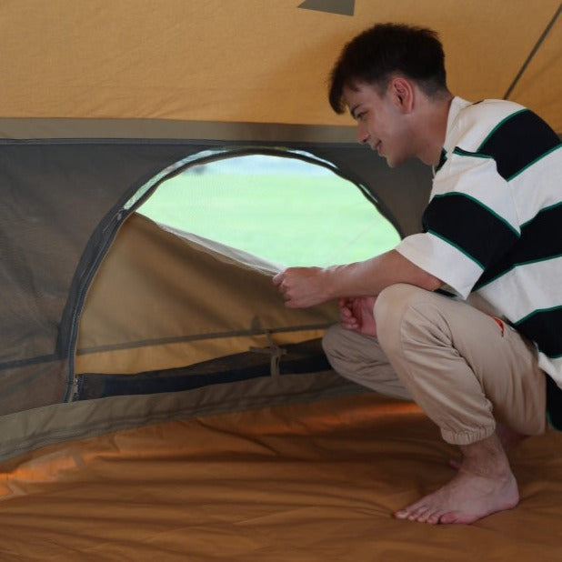 spacey tent